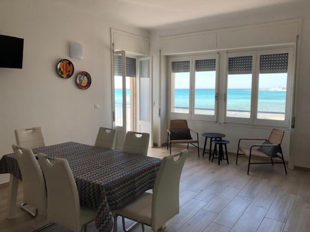 Apartament Viva Vista Mare Trilo Primo Piano Porto Cesareo Zewnętrze zdjęcie
